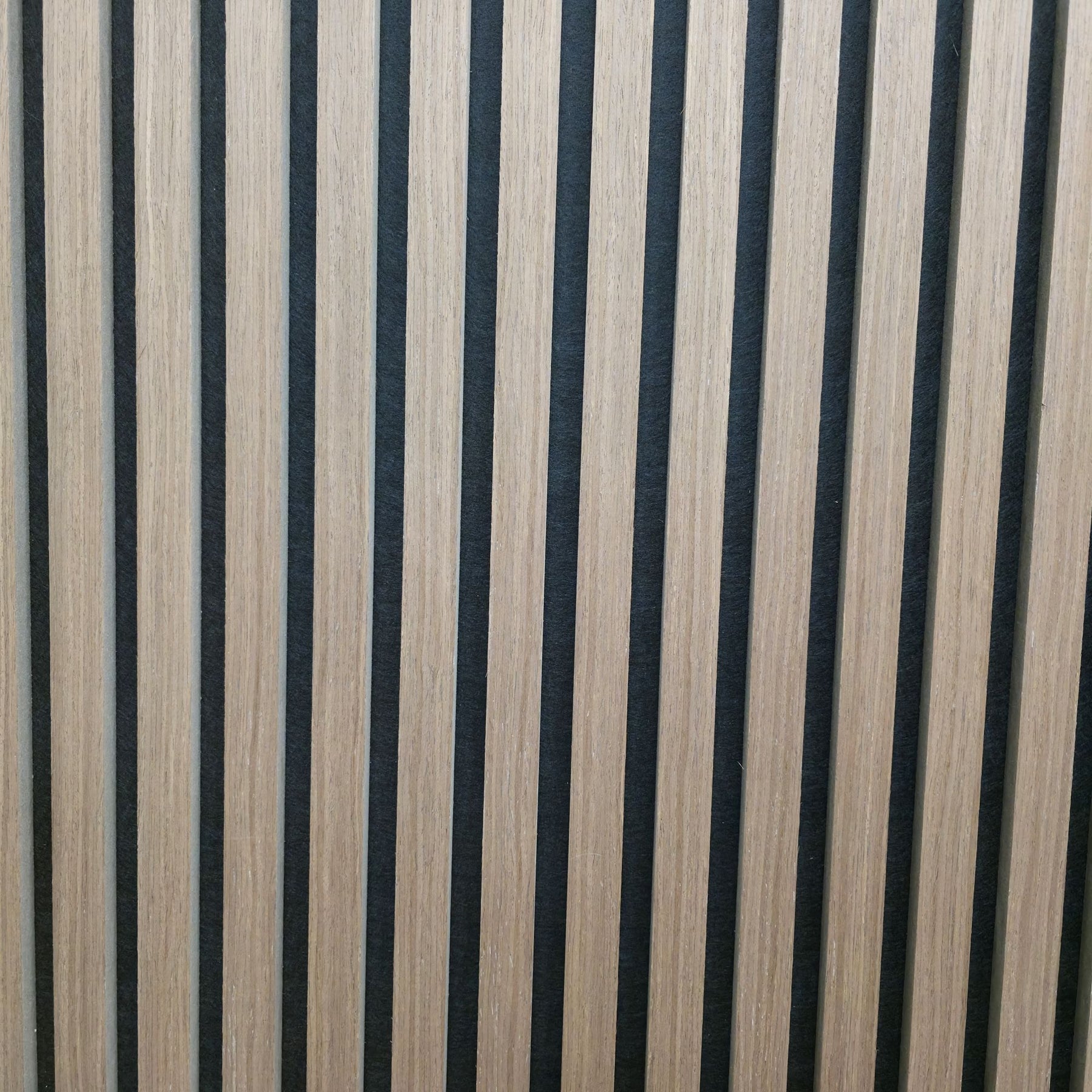 Pack of 4 Square Wood Acoustic Wall Panels 600mm x 600mm With 1x Free Adhesive